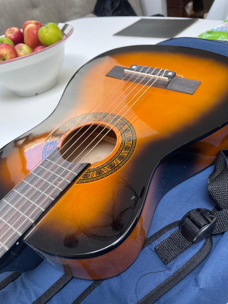 image for Junior 1/2 Classical Guitar Sunburst by Gear4music