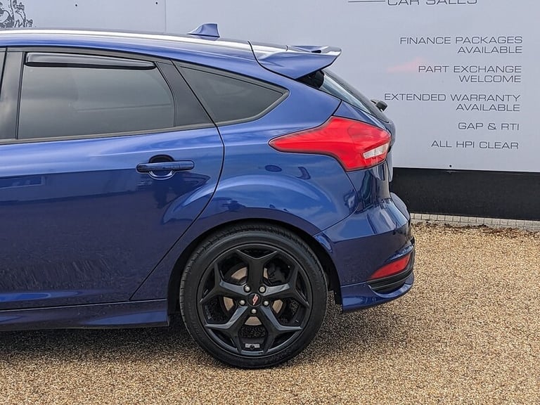 2016 Ford Focus 2.0T EcoBoost ST-2 5dr HATCHBACK PETROL Manual