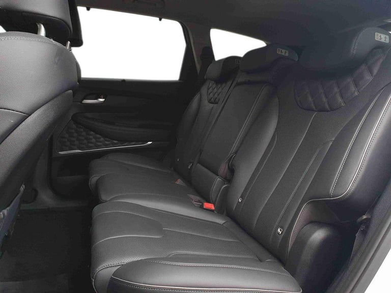 2022 Hyundai Santa Fe 1.6 TGDi Hybrid Ultimate 5dr 4WD Auto Estate Hybrid Automatic