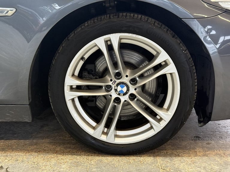 2015 BMW 5 Series 2.0 520d M Sport Saloon 4dr Diesel Auto Euro 6 (s/s) (190 ps) Saloon Diesel Aut...