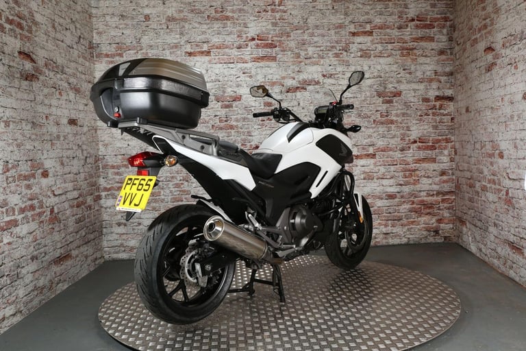 HONDA NC750X - 2016 Petrol Automatic in White