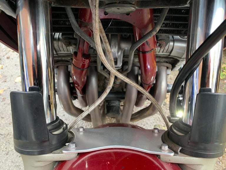 1999 Yamaha XJ900S DIVERSION SHAFT' WITH FULL GIVI LUGGAGE (CLASSIC MOTORCYCLE)