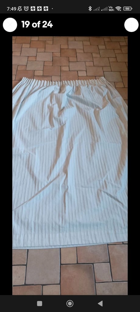 2 beige curtains with matching tie backs drop 173 cm w 167 cm used