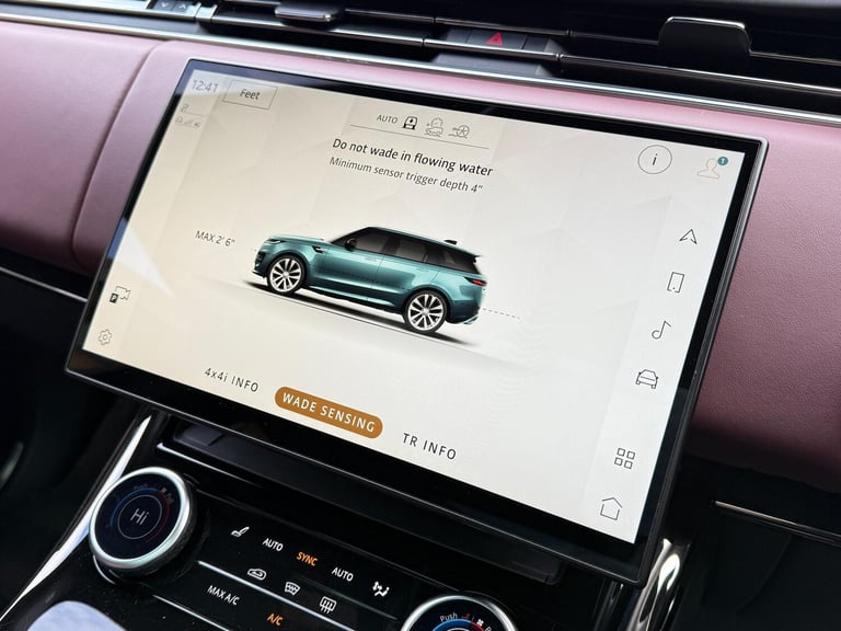 2023 Land Rover Range Rover Sport 3.0 D300 MHEV Dynamic SE SUV 5dr Diesel Auto 4WD Euro 6 (s/s) (...