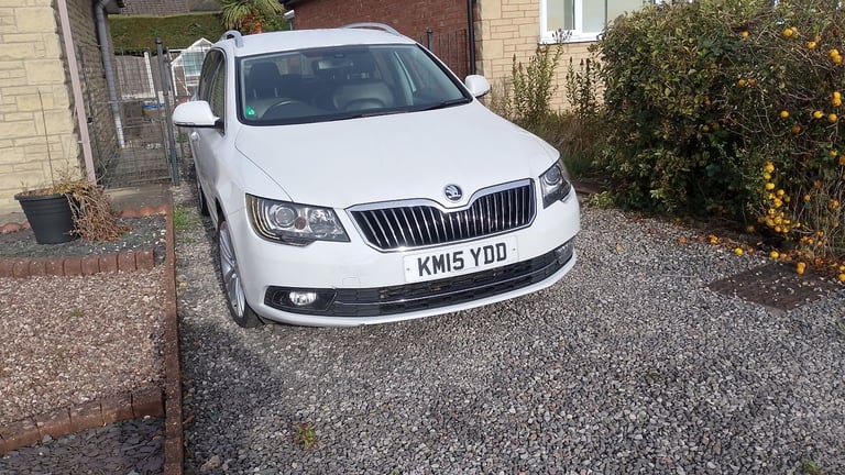 image for Skoda, SUPERB, Estate, 2015, Manual, 1968 (cc), 5 doors
