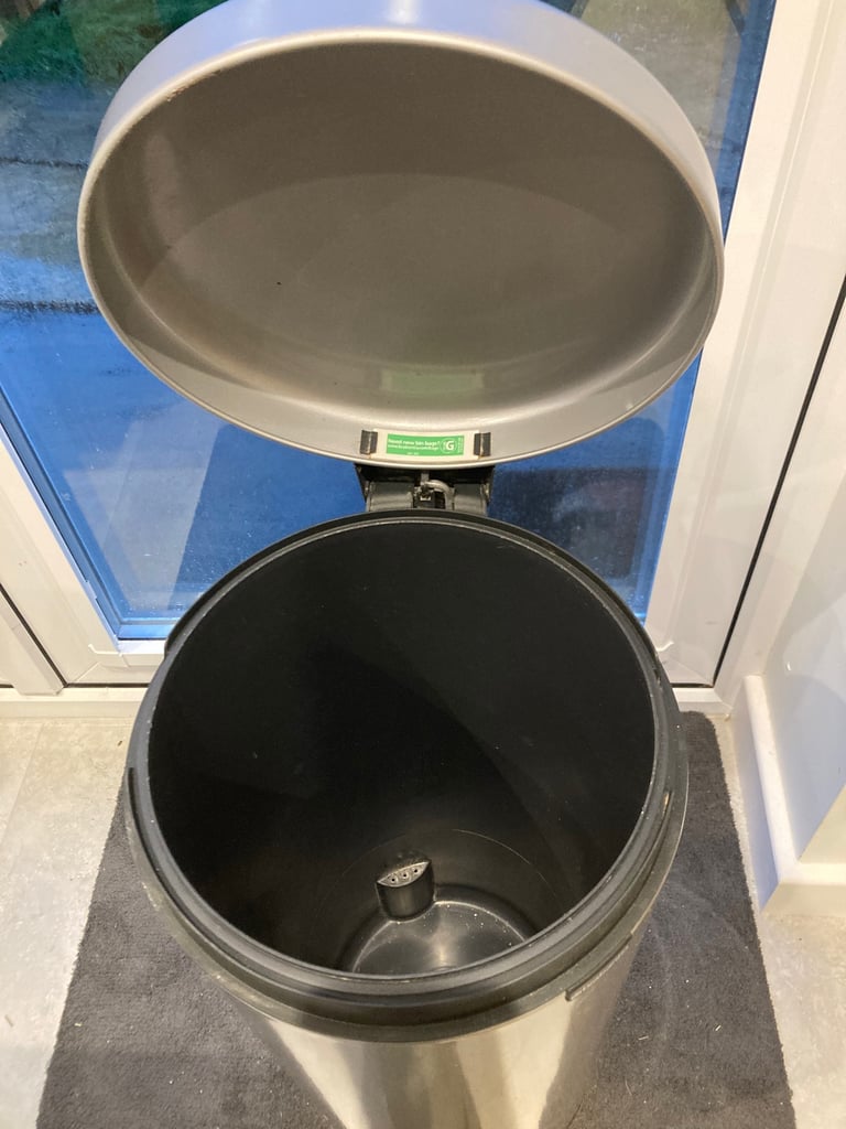 Brabantia 30l pedal bin