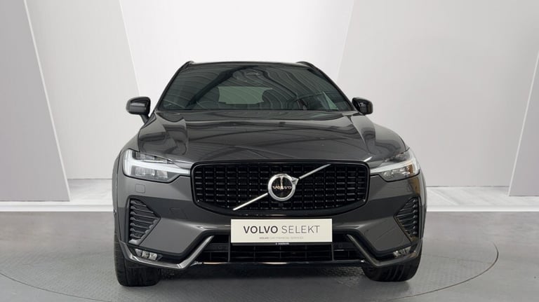 2021 Volvo XC60 B6 R-Design PRO AWD Mild Hybrid(22'Alloys, Harman Kardon, Panroof, Carplay) Estat...