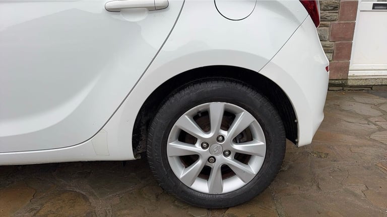 2014 Hyundai i20 1.2 Style 5dr HATCHBACK Petrol Manual