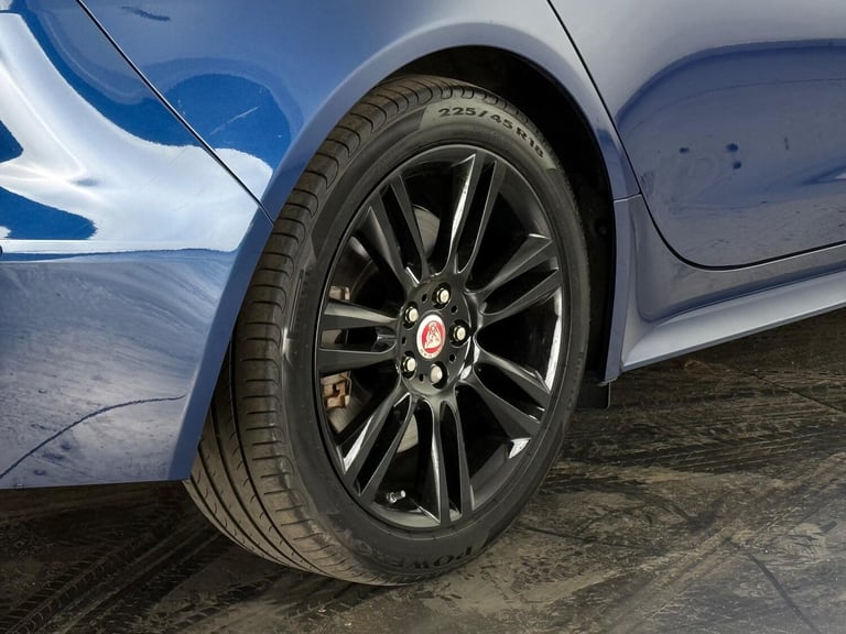 2021 Jaguar XE 2.0 P250 R-Dynamic HSE 4dr Auto SALOON PETROL Automatic