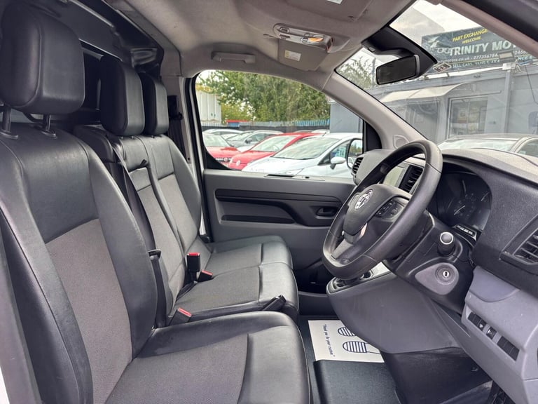 2020 Vauxhall Vivaro 1.5 Turbo D 2700 Sportive L1 H1 Euro 6 (s/s) 5dr PANEL VAN Diesel Manual