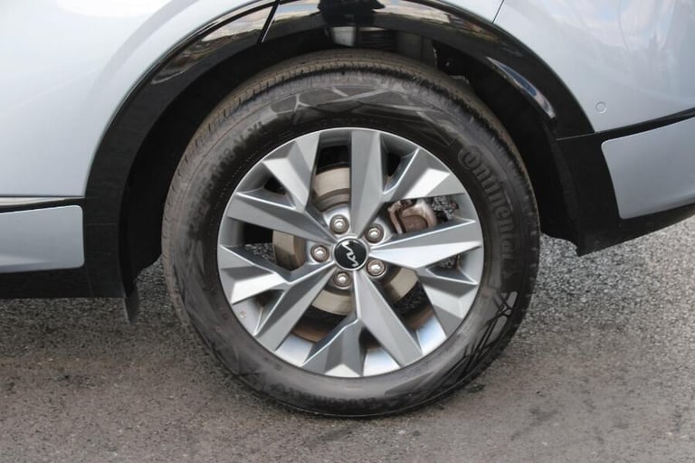 2025 Kia Sportage 1.6 H T Gdi Gt Line S Suv 5dr Petrol Hybrid Auto Euro 6 (s/s) (207 Bhp) ESTATE ...