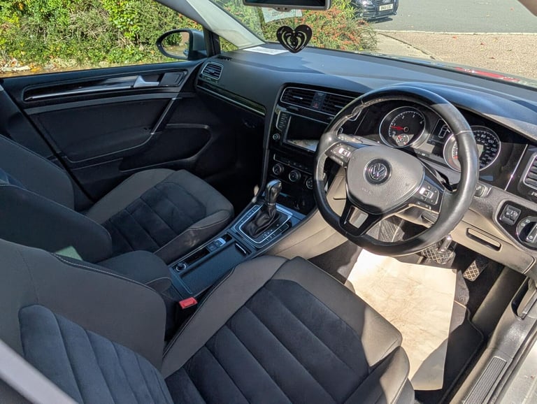2015 Volkswagen Golf 2.0 GT TDI Bluemotion Technology DSG Auto 5 Door Diesel Automatic Hatchback ...
