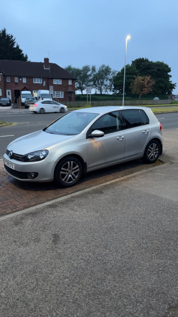 image for VW GOLF 2009, Semi-Auto, 1390 (cc), 5 doors