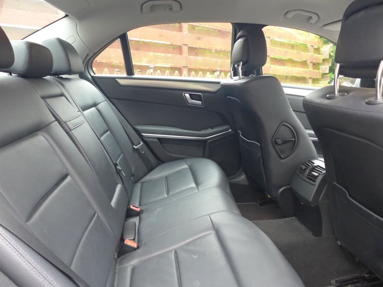 Mercedes-Benz, E CLASS, Saloon, 2011, Semi-Auto, 2143 (cc), 4 doors