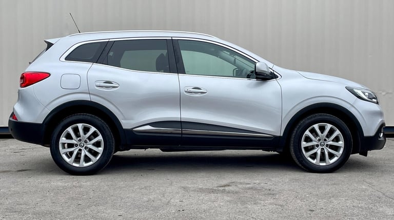2016 Renault Kadjar 1.5 dCi Dynamique Nav Euro 6 (s/s) 5dr HATCHBACK Diesel Manual