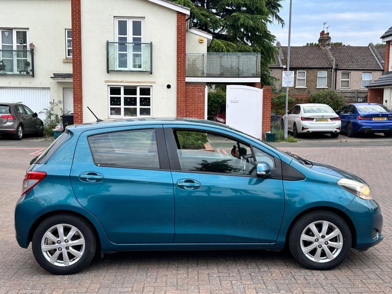 2013 Toyota Yaris 1.33 Dual VVT-i TR Euro 5 5dr HATCHBACK Petrol Manual