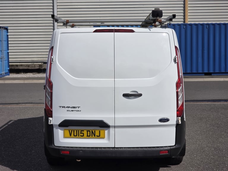 2015 Ford Transit Custom 2.2 TDCi 100ps Low Roof Van PANEL VAN Diesel Manual