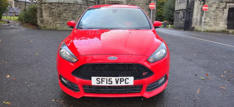 2015 Ford Focus 2.0 TDCi 185 ST-2 5dr HATCHBACK Diesel Manual