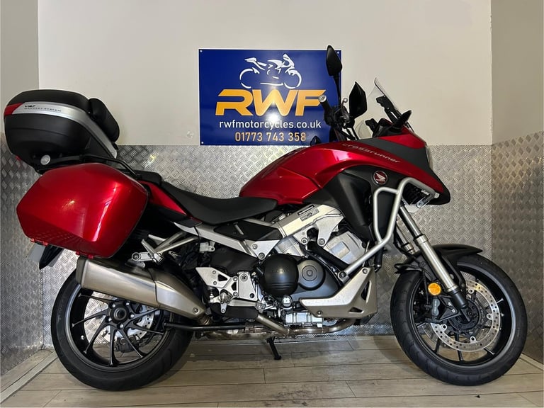 image for HONDA VFR 800 X CROSSRUNNER, 2018, ONLY 9,343 MILES, FSH, LOTS OF EXTRAS