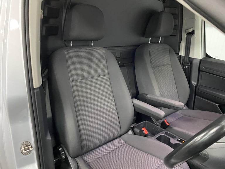 2021 Volkswagen Caddy 2.0 TDI C20 Commerce Pro SWB Euro 6 (s/s) 5dr PANEL VAN Diesel Manual