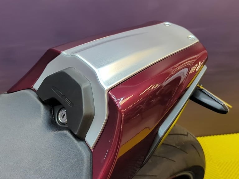 Honda CB 1000 R 2023 Low Miles Extras Fitted Stunning Colour