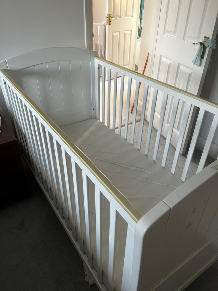 Must Go!  Boori cotbed  with John Lewis mattress