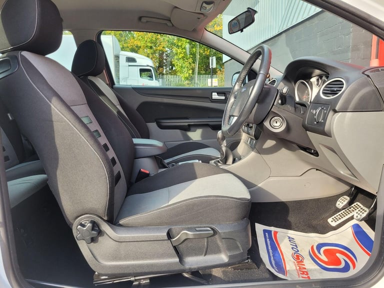  Ford Focus 1.6 Zetec S 3dr Petrol Manual