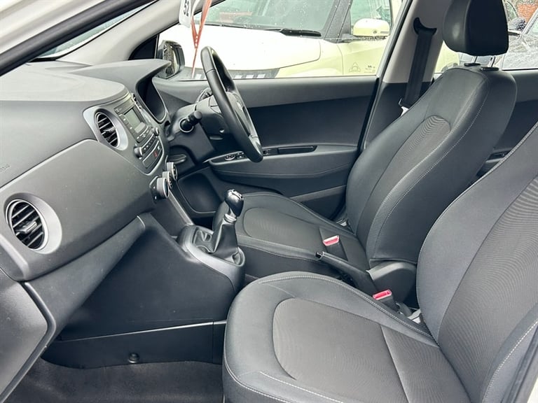 2019 Hyundai i10 1.2 SE Hatchback 5dr Petrol Manual Euro 6 (87 ps) Hatchback Petrol Manual