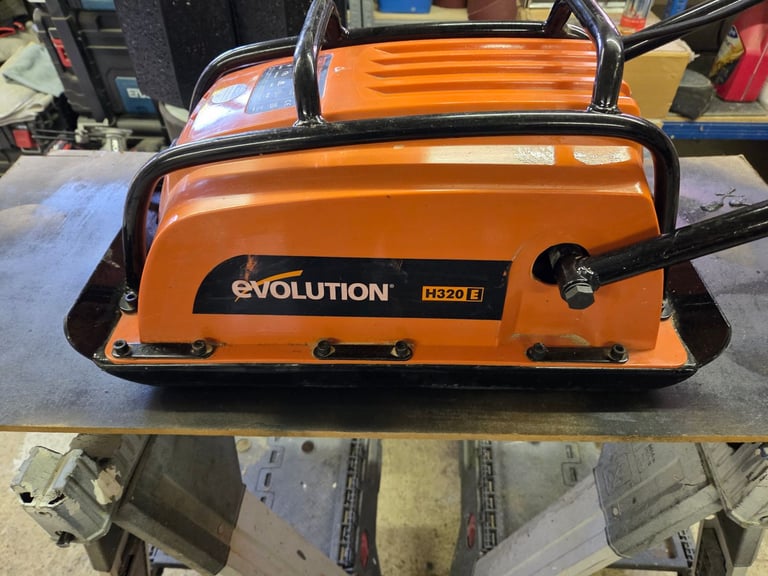 240volt  EVOLUTION PLATE COMPACTORS 