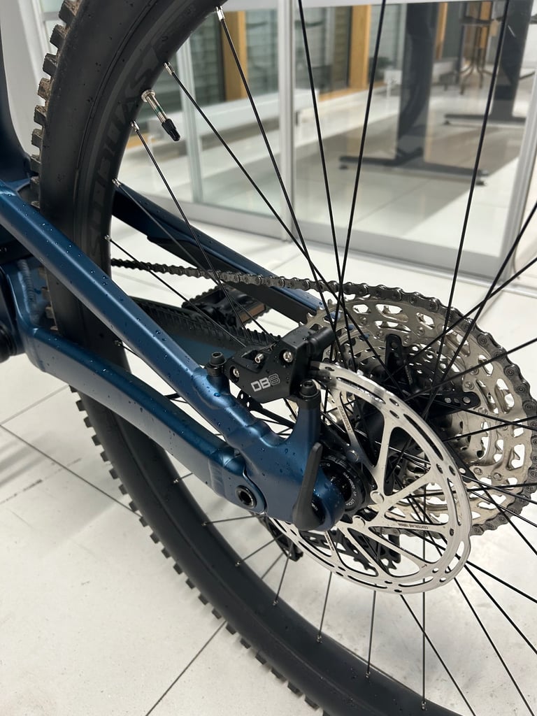 2025 Scott Genius 930 Full Suspension Mountain Bike Men’s MTB Enduro 29er