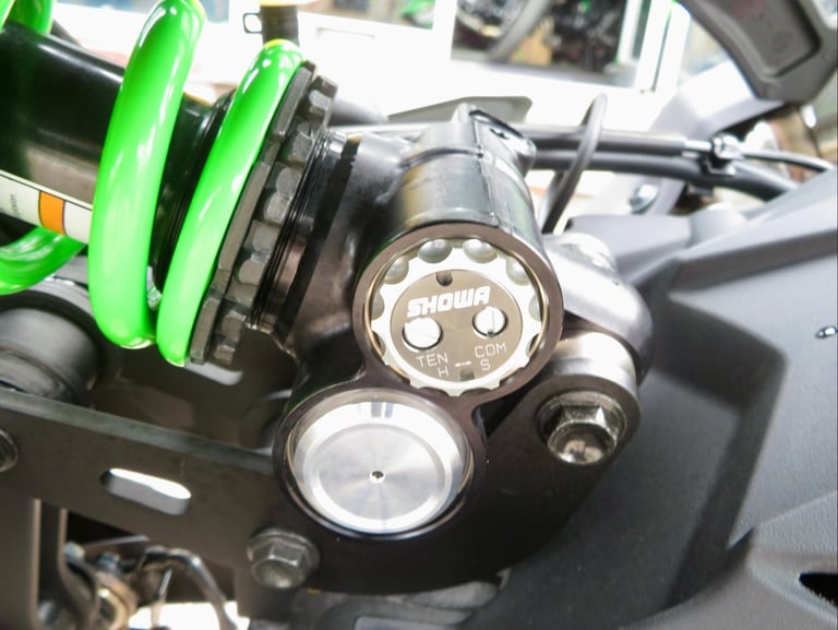 KAWASAKI NINJA ZX-4RR 2025