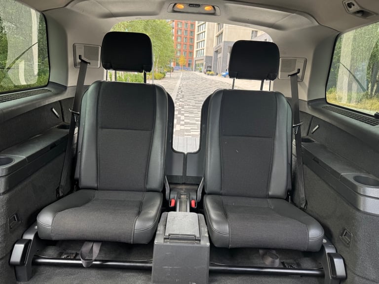 2010 VOLVO XC90 ACTIVE D5  GEARTRONIC AUTO 2.4 DIESEL SILVER 7 SEATER 5DR 