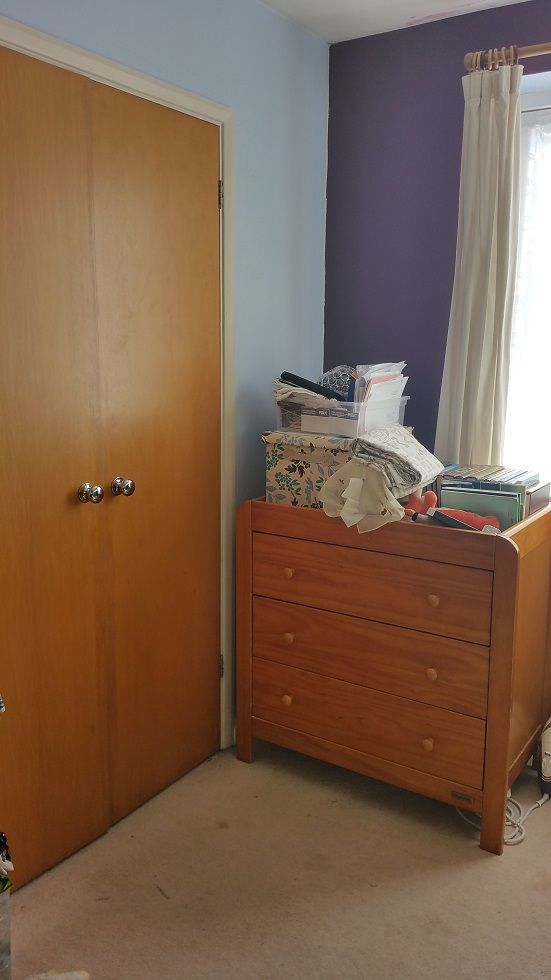 West London Acton, W3 two bedroom, 2nd floor flat in a purpose built gated court