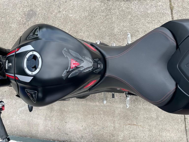 Triumph Speed Triple 1050 RS 2018 in Black