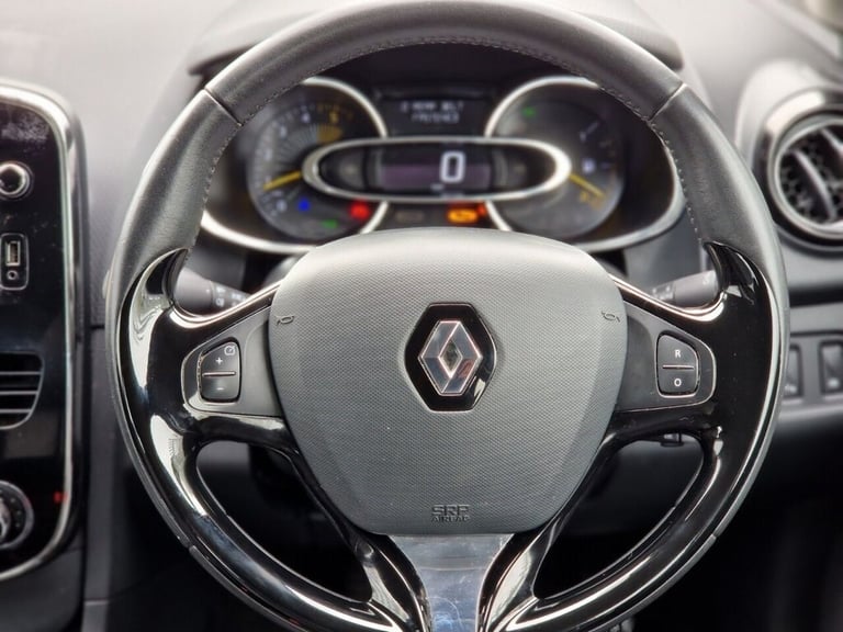2014 Renault Clio 1.5 DYNAMIQUE S MEDIANAV ENERGY DCI S/S 5d 90 BHP Hatchback Diesel Manual