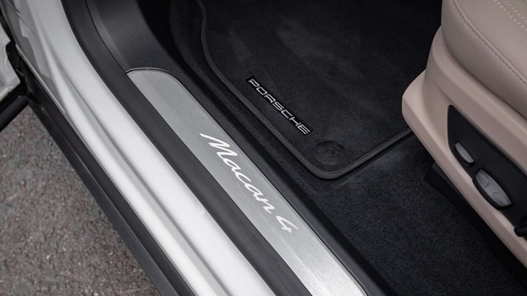 2024 Porsche Macan 4 Electric SUV Electric Automatic