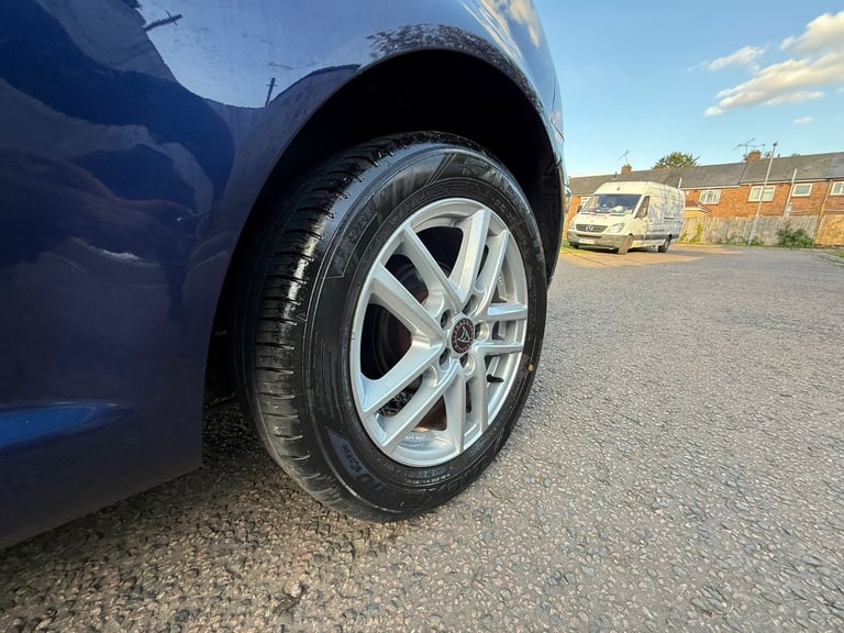 Volkswagen, GOLF, Hatchback, 2002, Manual, 1896 (cc), 3 doors