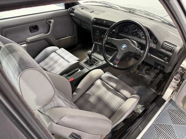  BMW 3 Series 1.8 318i S 2dr Petrol Manual