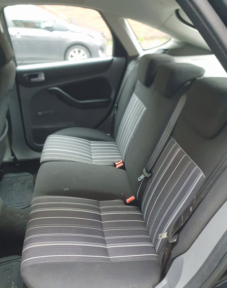 Ford, FOCUS, Hatchback, 2010, Manual, 1596 (cc), 5 doors