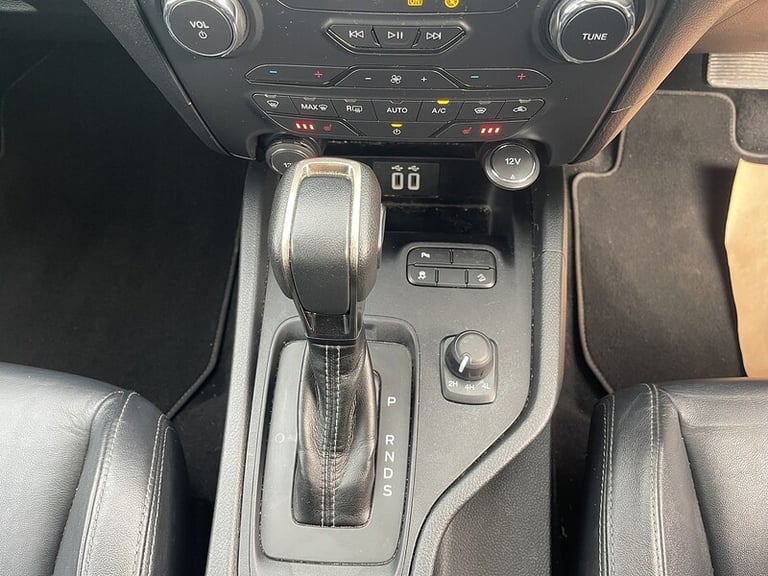 2022 Ford Ranger EcoBlue Limited 2.0 4x4 PICK UP TRUCK WITH CANOPY - AUTOMATIC Pickup Diesel Auto...