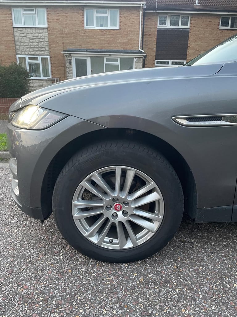 Jaguar, F-PACE, Portfolio, Diesel, 2019, 1999 (cc), 5 doors