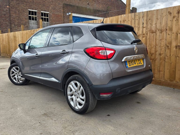 Renault, CAPTUR, Hatchback, 2014, Manual, 1461 (cc), 5 doors