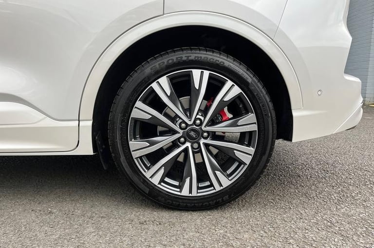 2022 Ford Kuga 1.5 EcoBlue ST-Line X Edition 5dr, Platinum White Paint, Media screen, sat Estate ...