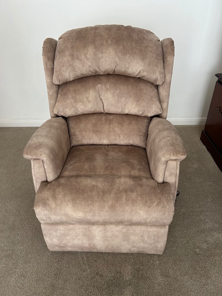 image for HSL AYSGARTH GRANDE DUAL RISER/RECLINER