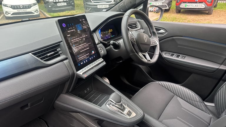2025 Renault Symbioz 1.6 E-Tech FHEV 145 Iconic Esprit Alpine 5dr Auto Hybrid Estate Estate Hybri...