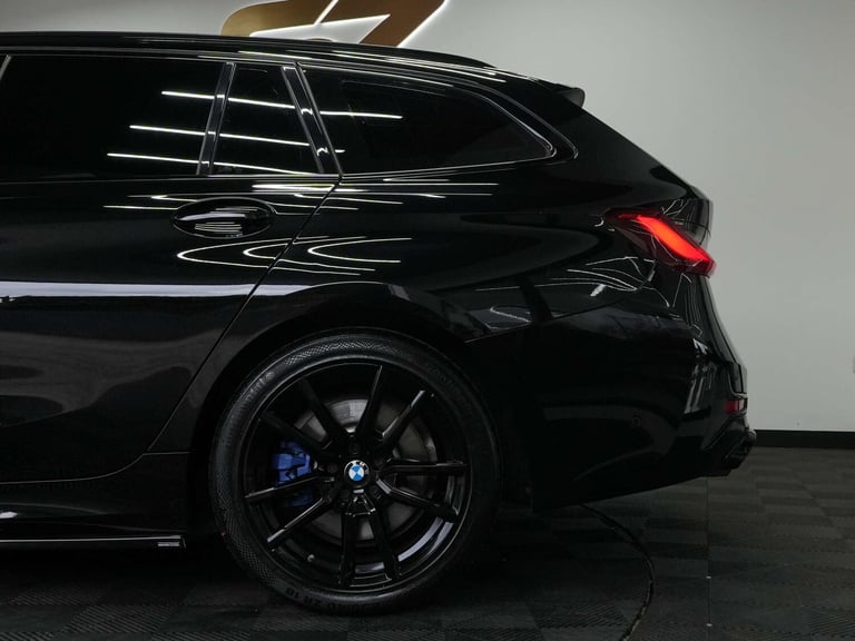 2021 BMW 3 Series 2.0 330e 12kWh Sport Pro Touring Auto Euro 6 (s/s) 5dr Estate Hybrid Automatic