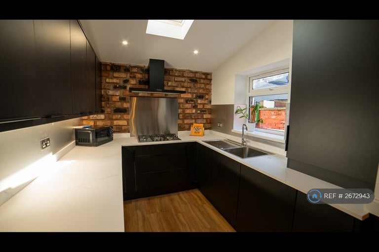 6 bedroom house in Albert Edward Road, Liverpool, L7 (6 bed) (#2672943)