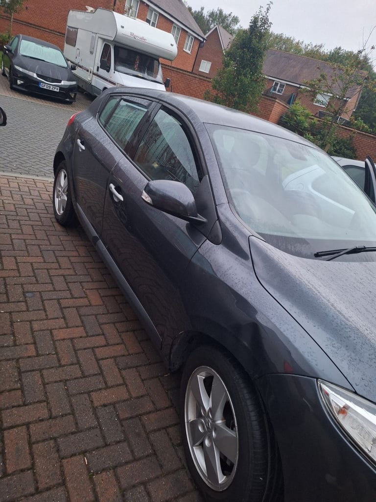 Renault, MEGANE, Hatchback, 2009, Manual, 1598 (cc), 5 doors