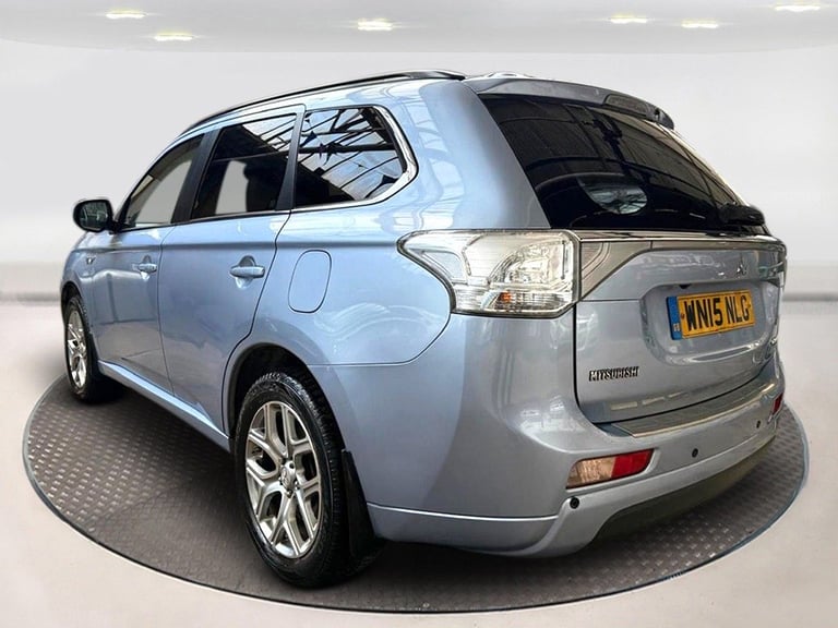 MITSUBISHI OUTLANDER 2.0 h 12kWh GX4h FULL SERVICE HISTORY MOST FROM MAIN