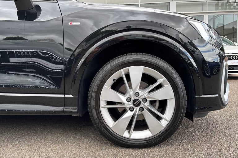  Audi Q2 35 TFSI S Line 5dr S Tronic SUV Petrol Automatic